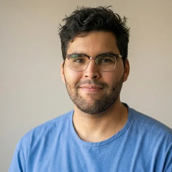 Dr. Martín Sánchez Profile